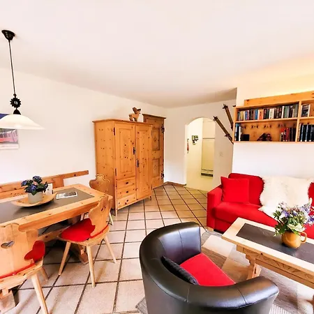 Curtins18 Apartment Pontresina